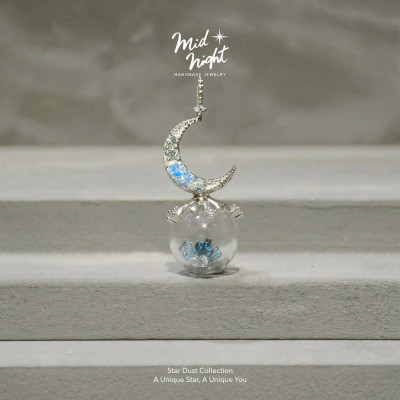 Star Dust Collection-Moon Necklace 